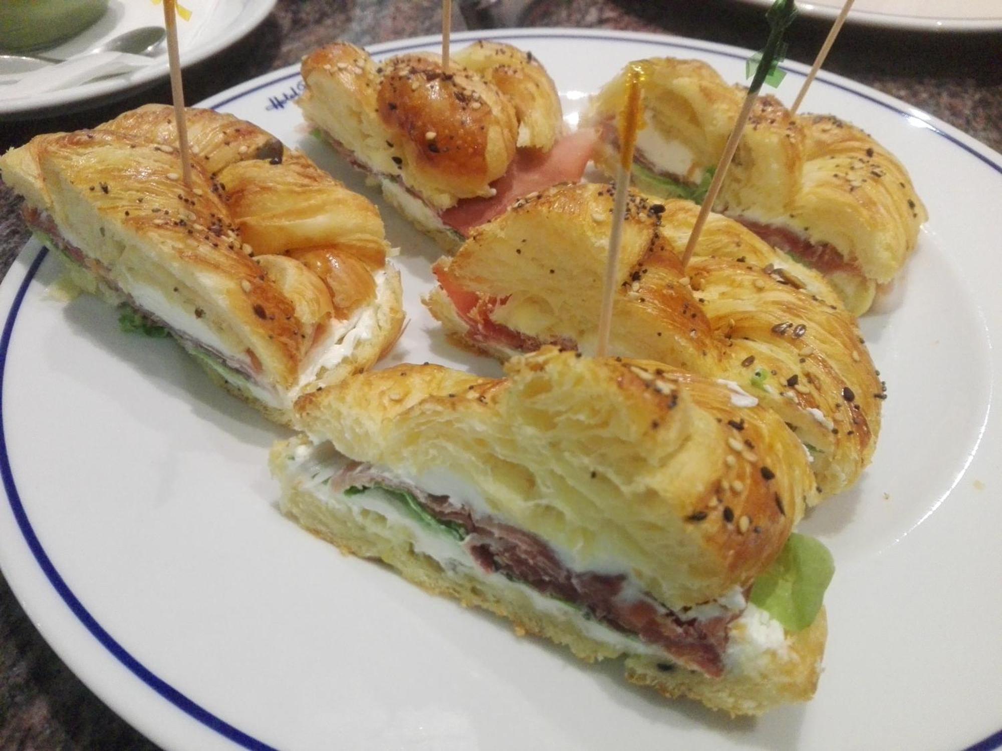 California Pastry Hotel Червія Екстер'єр фото