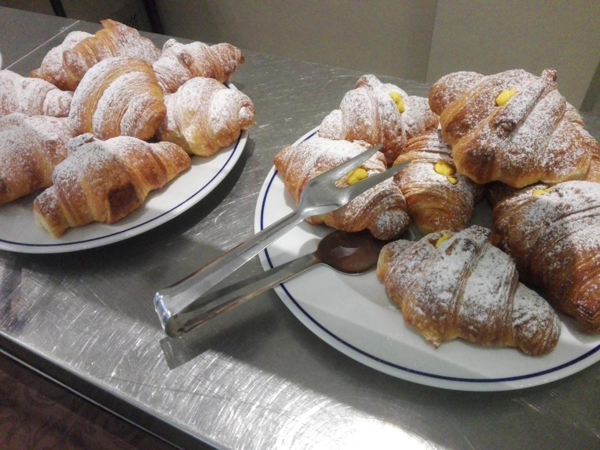 California Pastry Hotel Червія Екстер'єр фото